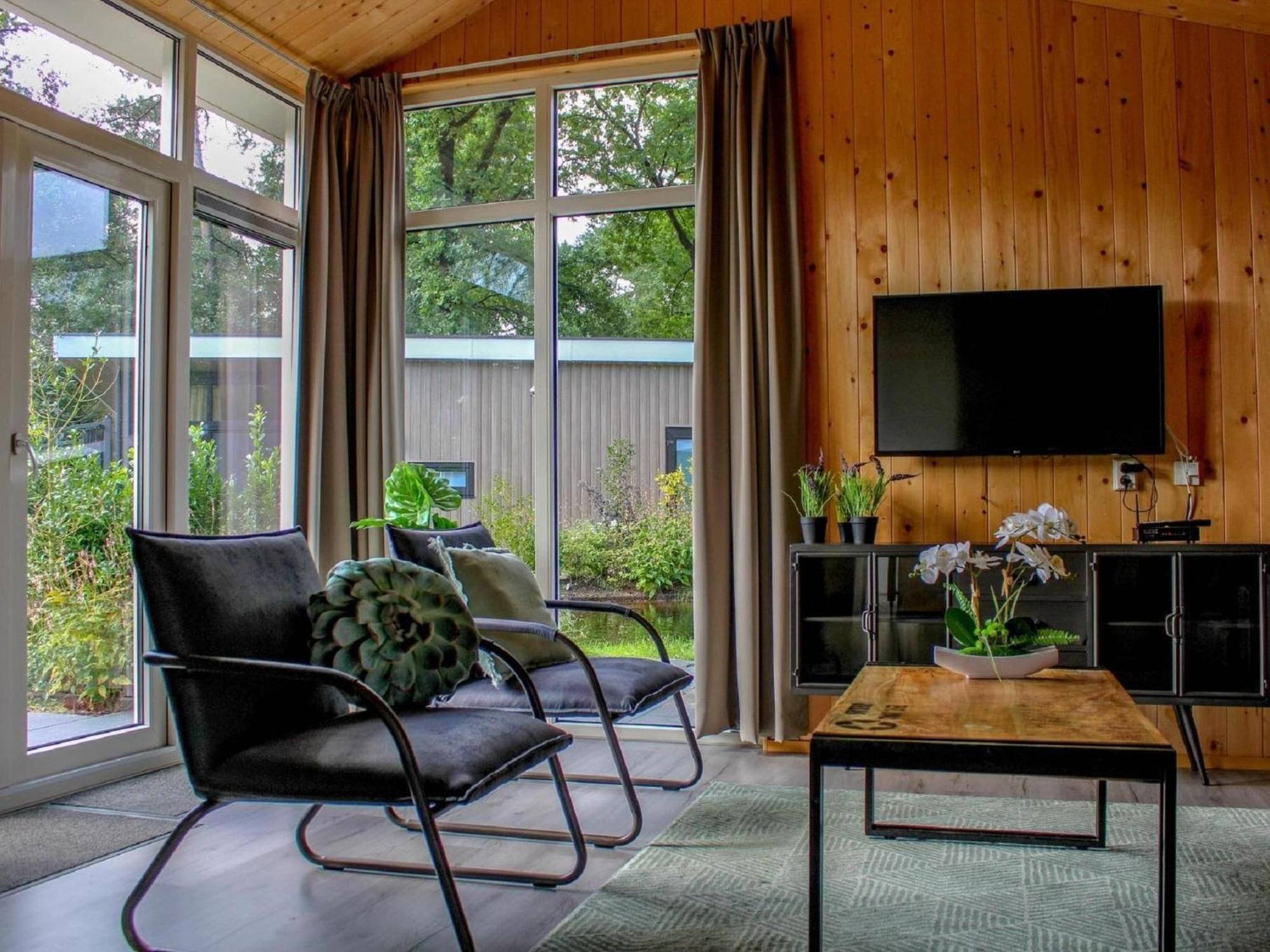Comfortable Chalet With Combination Microwave Near The Veluwe Хундерло Экстерьер фото
