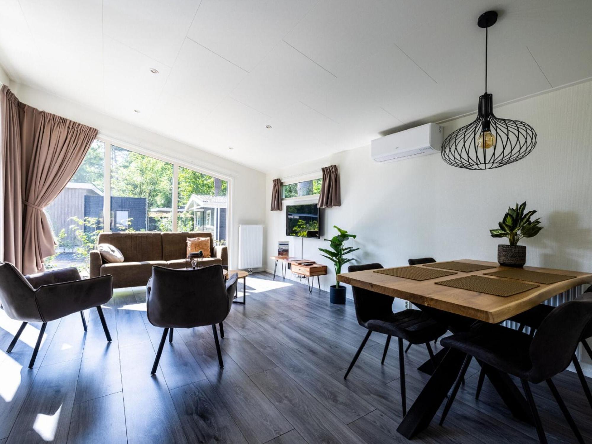 Comfortable Chalet With Combination Microwave Near The Veluwe Хундерло Экстерьер фото